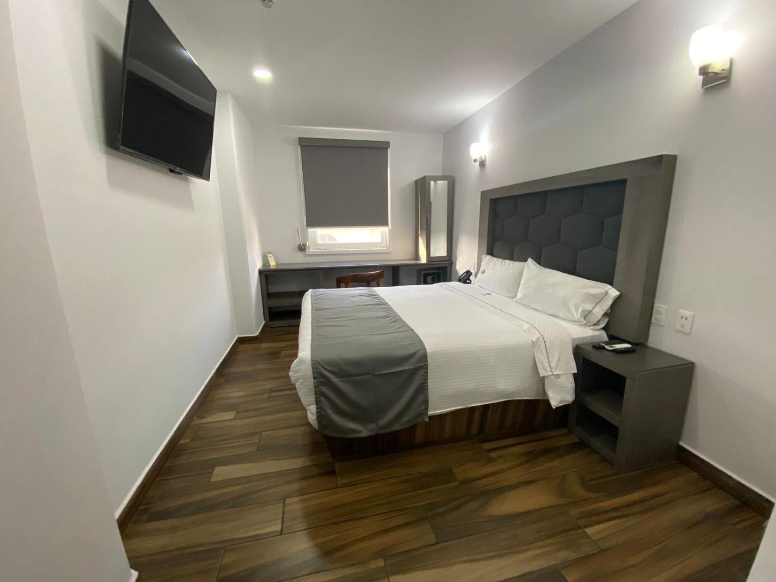Hotel Bugari Aeropuerto Guadalajara Las Pintas Экстерьер фото