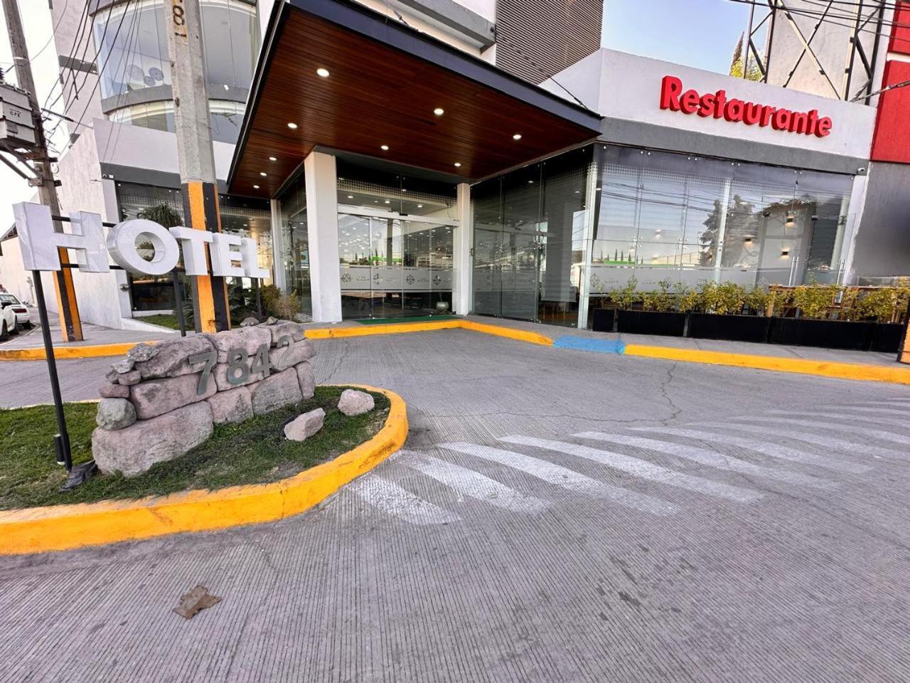 Hotel Bugari Aeropuerto Guadalajara Las Pintas Экстерьер фото